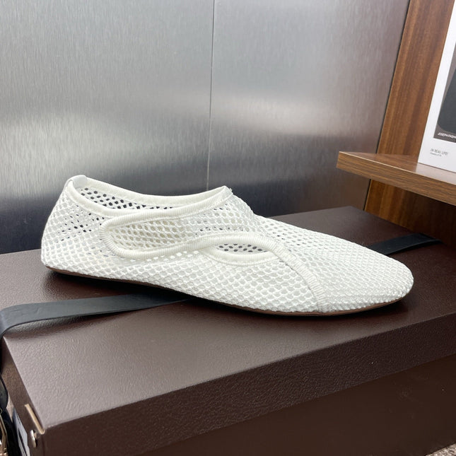 ALAIA MESH MARY JANE BALLET FLATS 25S IN WHITE FABRIC