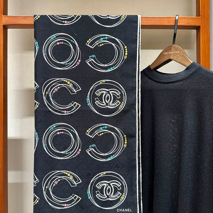 SQUARE SCARF 140 CM IN BLACK MONOGRAM SILK 403990