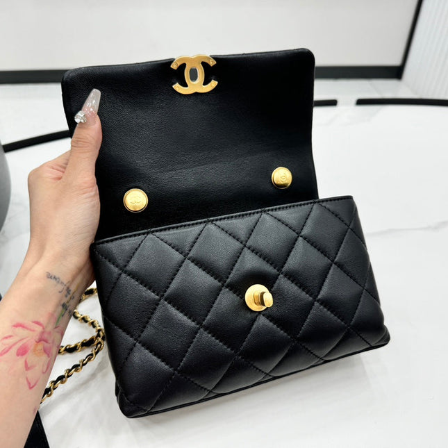 CHANEL 25S FLAP BAG 19 CM IN BLACK LAMBSKIN WITH PEARL TOP HANDLE