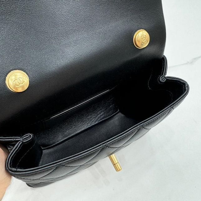 CHANEL 25S FLAP BAG 19 CM IN BLACK LAMBSKIN WITH PEARL TOP HANDLE