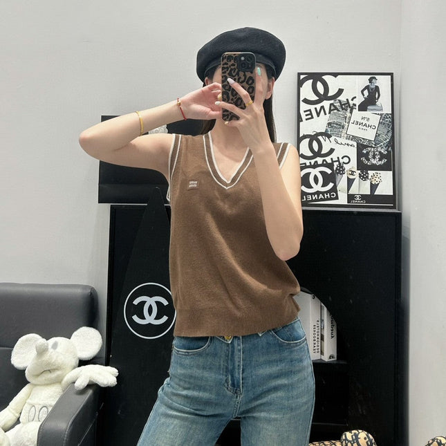 Miu 25 V- Gile Brown Wool 232024
