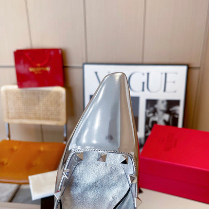 ROCKSTUD CAGED MULES 5 CM IN SILVER CALFSKIN