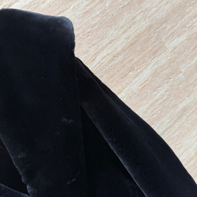 HERMES 25S SHEARLING COAT WITH LARGE LAPELS 213