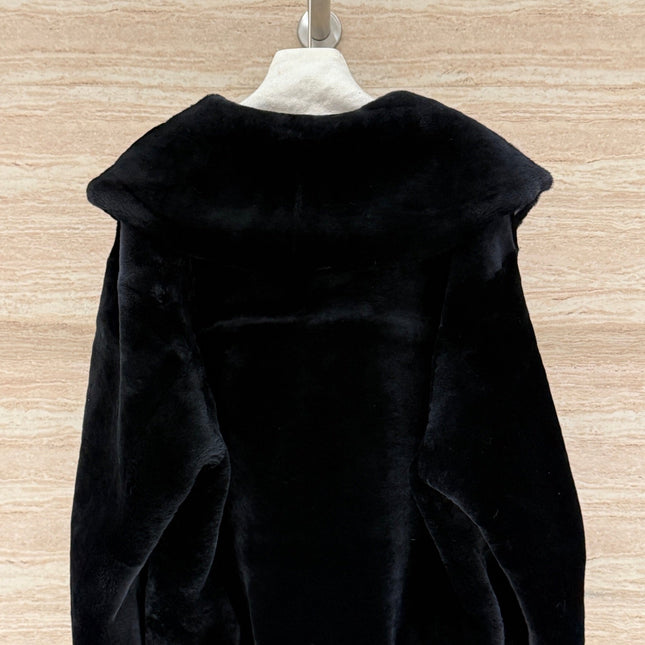 HERMES 25S SHEARLING COAT WITH LARGE LAPELS 213