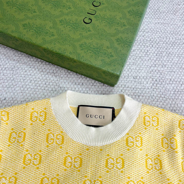 GUCCI SHORT-SLEEVE KNIT DRESS STYLE 70