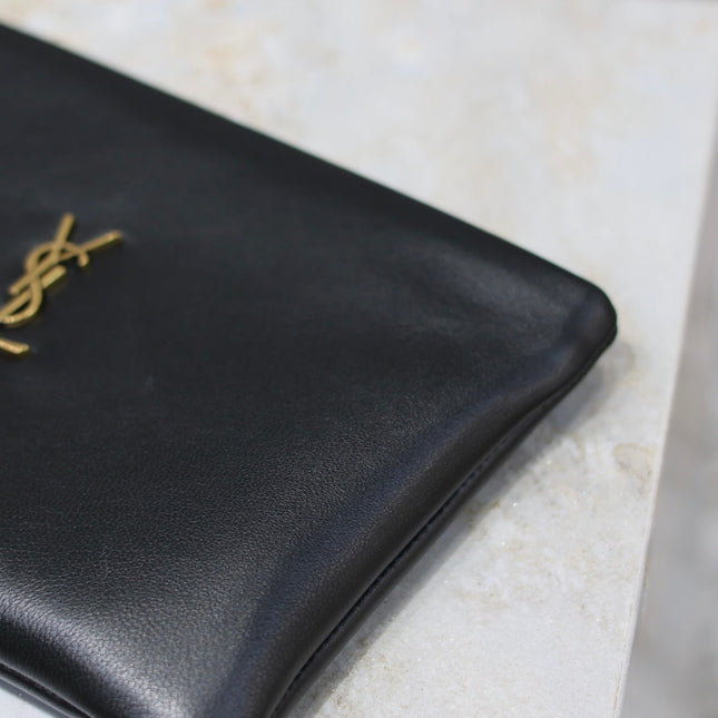 CALYPSO SMALL POUCH 23 IN BLACK SMOOTH LAMBSKIN