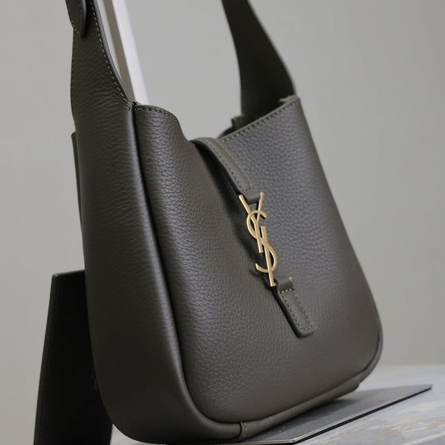 YSL 25S LE 5 À 7 BAG 16 IN LIGHT MUSK GRAINED CALFSKIN GOLD HARDWRE