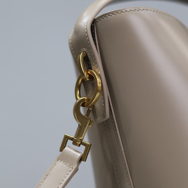 YSL 25S LE 37 BUCKET 20 IN BEIGE CALFSKIN GOLD HARDWRE