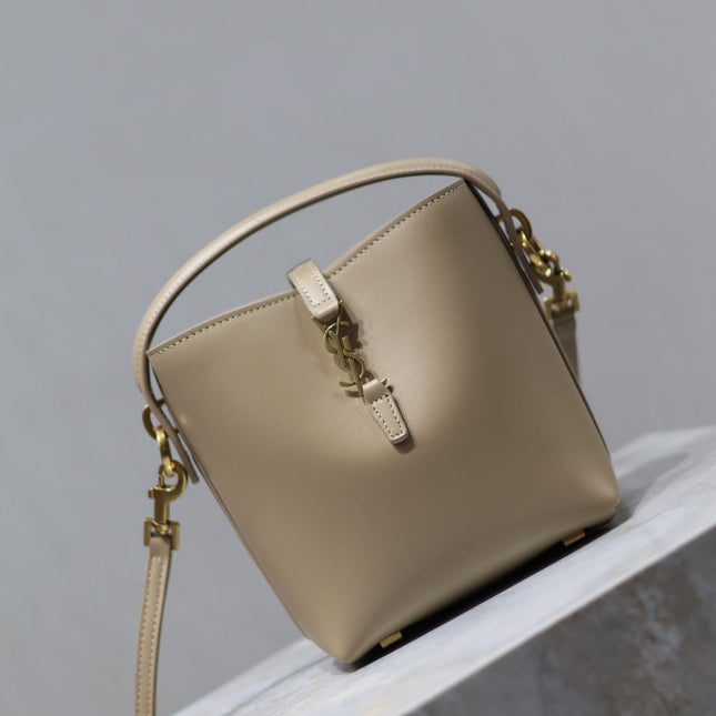 YSL 25S LE 37 BUCKET 15 IN BEIGE CALFSKIN GOLD HARDWRE