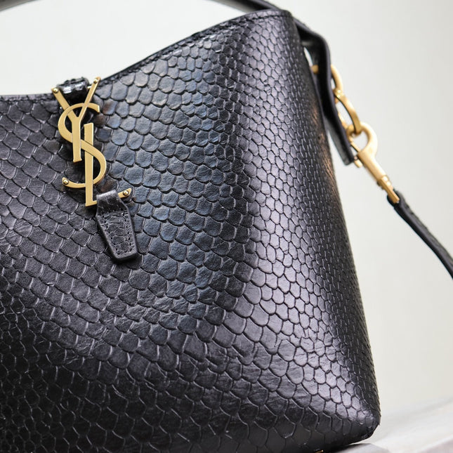 YSL 25S LE 37 20 IN BLACK SNAKE EMBOSSED CALFSKIN GOLD HARDWRE