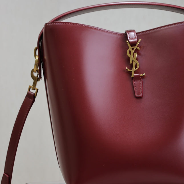 YSL 25S LE 5 À 7 BUCKET 26 IN DARK BURGUNDY CALFSKIN GOLD HARDWRE