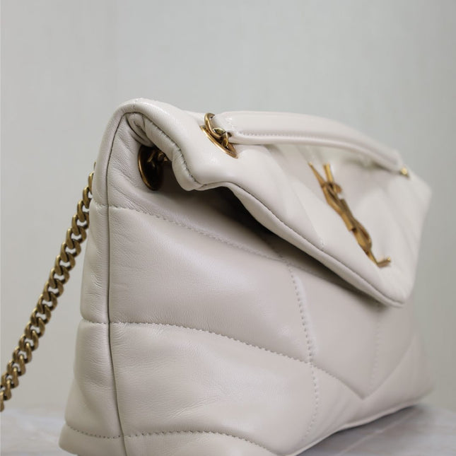 YSL 25S LOULOU PUFFER MM 29 IN BLANC VINTAGE CALFSKIN GOLD HARDWRE