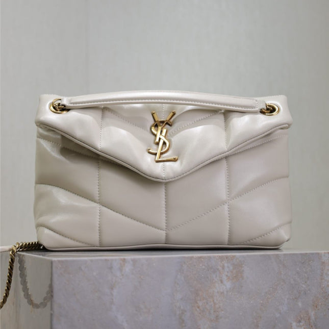 YSL 25S LOULOU PUFFER MM 29 IN BLANC VINTAGE CALFSKIN GOLD HARDWRE