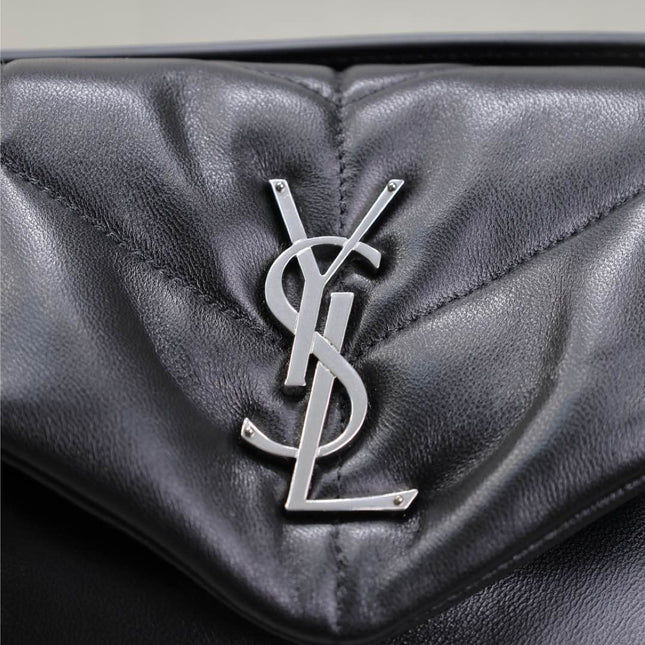 YSL 25S LOULOU PUFFER MM 29 IN BLACK CALFSKIN SILVER HARDWRE