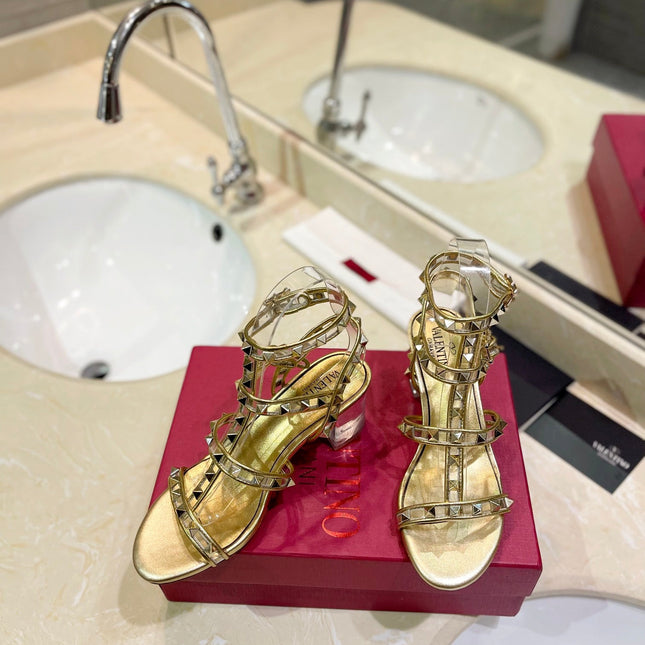 ROCKSTUD SANDAL WITH STRAP IN GOLD CALFSKIN 60 MM
