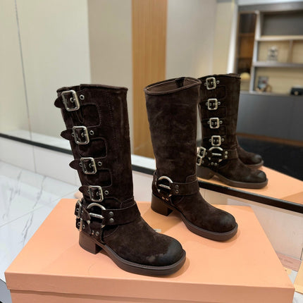 THICK-SOLED BUCKLE BOOTS IN BLACK SUEDE