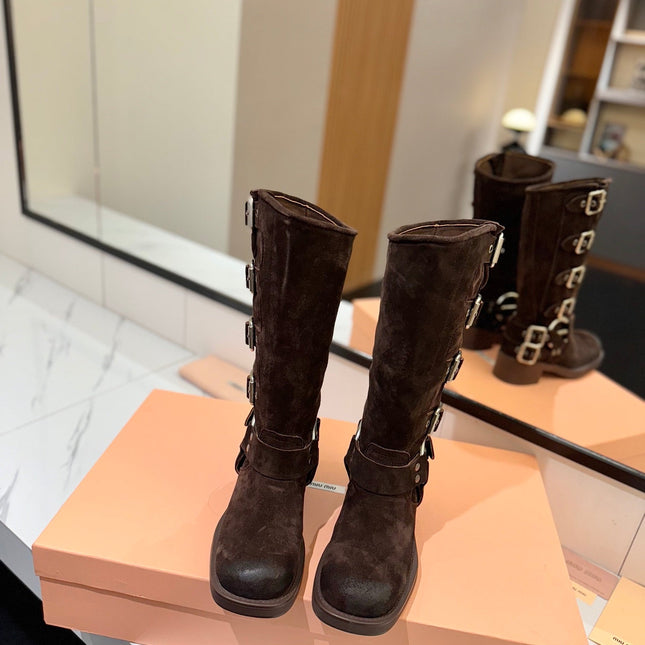 THICK-SOLED BUCKLE BOOTS IN BLACK SUEDE