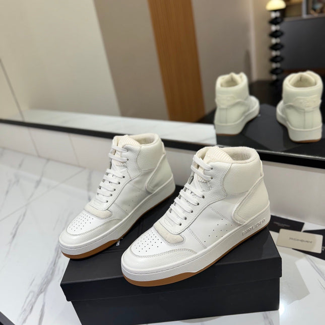 MID-TOP SNEAKERS IN WHITE PERFORATED LAMBSKIN