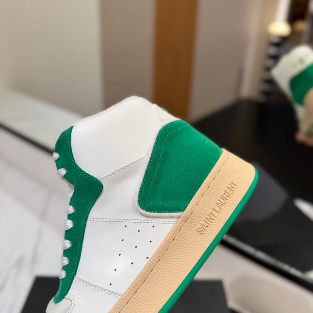 MID-TOP SNEAKERS IN WHITE PERFORATED LAMBSKIN AND GREEN SUEDE