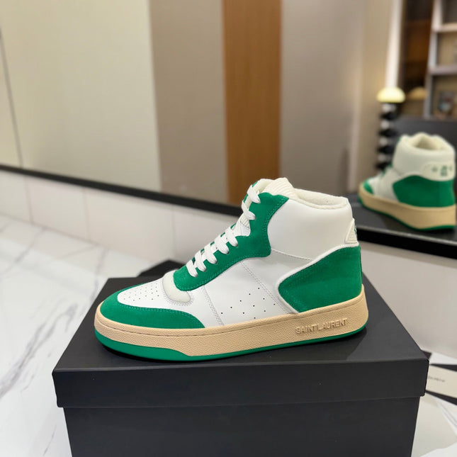 MID-TOP SNEAKERS IN WHITE PERFORATED LAMBSKIN AND GREEN SUEDE