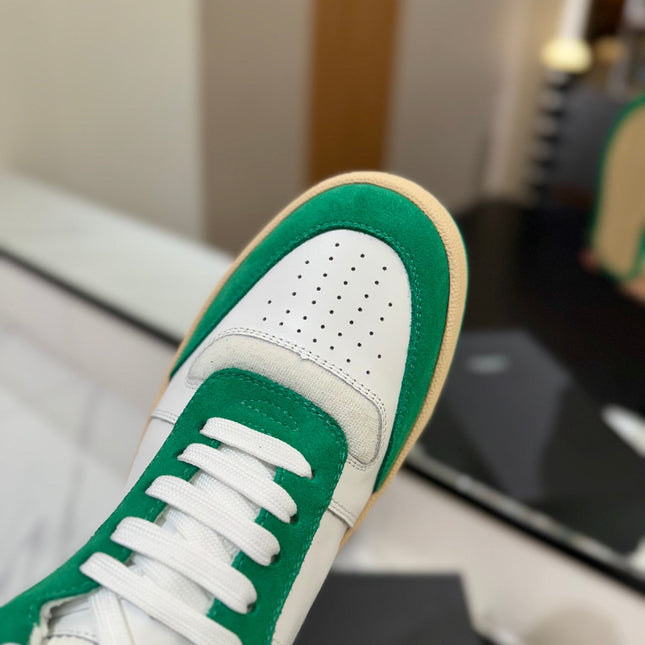 MID-TOP SNEAKERS IN WHITE PERFORATED LAMBSKIN AND GREEN SUEDE