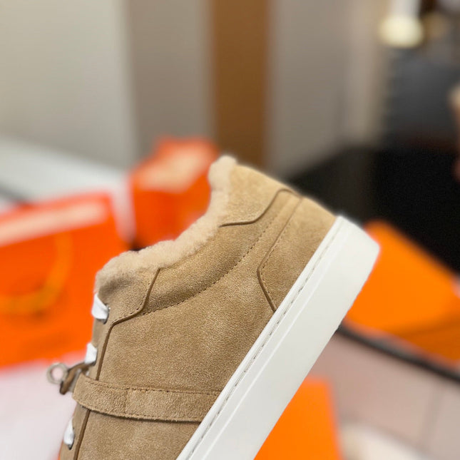 DAY SNEAKER IN TORTILLA BROWN SUEDE AND FLEECE LINING