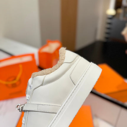 DAY SNEAKER IN WHITE CALFSKIN AND FLEECE LINING