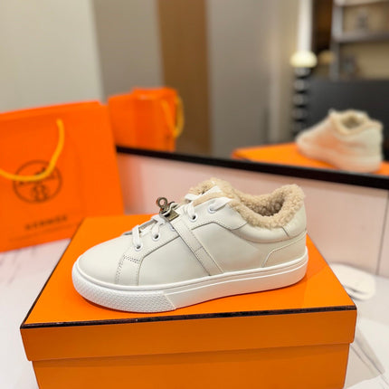 DAY SNEAKER IN WHITE CALFSKIN AND FLEECE LINING