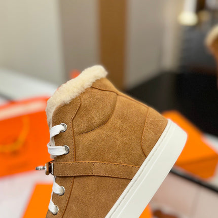 CHEALSEA BOOTS IN BRONZE BROWN SUEDE AND FLEECE LINING