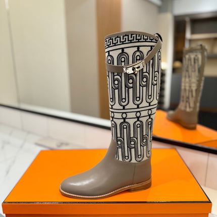 JUMPING BOOT 2 CM IN PASTEL GRAY CALFSKIN AND BLACK MIX WHITE FABRIC