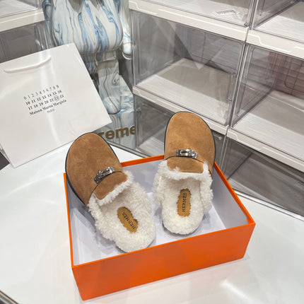 SLIP-ON MULE IN MEDIUM BROWN SUEDE AND SHEARLING LINING