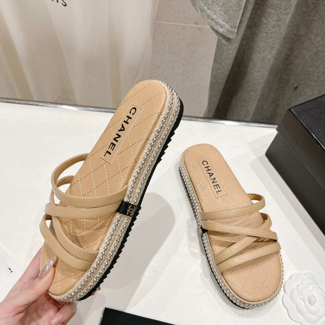 SLIPPERS CROSS STRAPS IN BEIGE CREAM LAMBSKIN