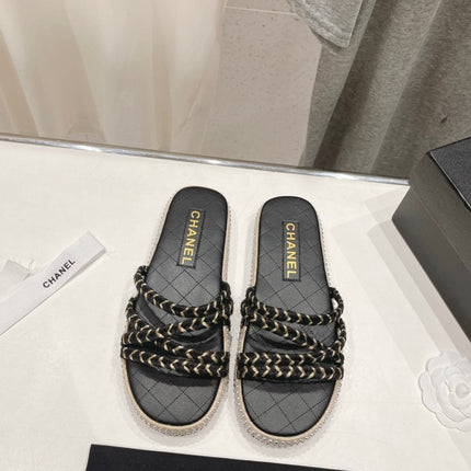 WOVEN STRAP SLIPPERS IN BLACK LAMBSKIN