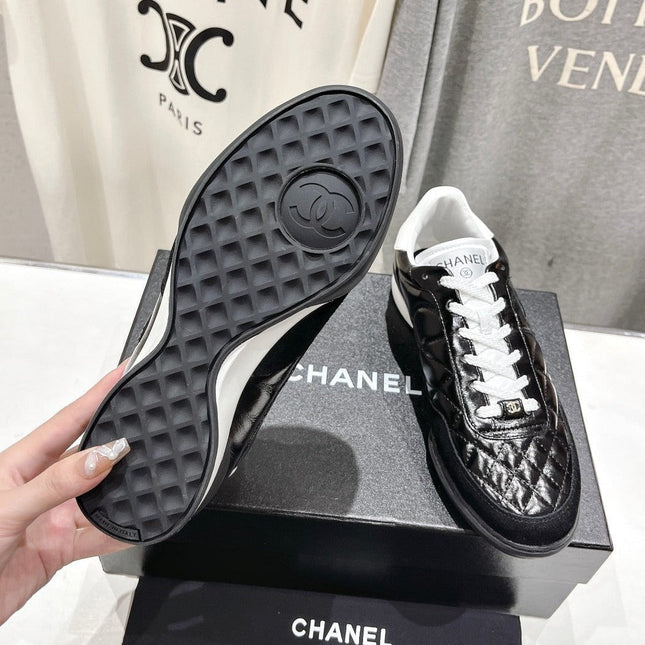 Double C  New Quilted Panda Shoes Black Sheepskin