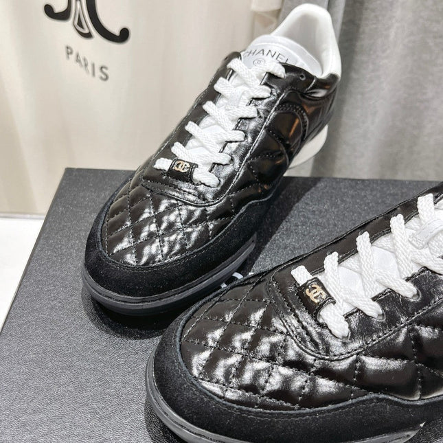 Double C  New Quilted Panda Shoes Black Sheepskin