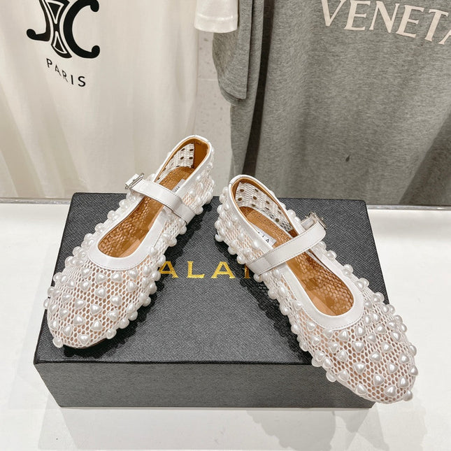 ALAIA PEARL MARY JANE SHOES IN WHITE MESH AND CALFSKIN