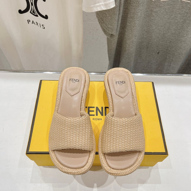 FENDI FFOLD MEDIUM-HEEL SANDALS 45 MM IN TUSCAN BEIGE COTTON FIBRE