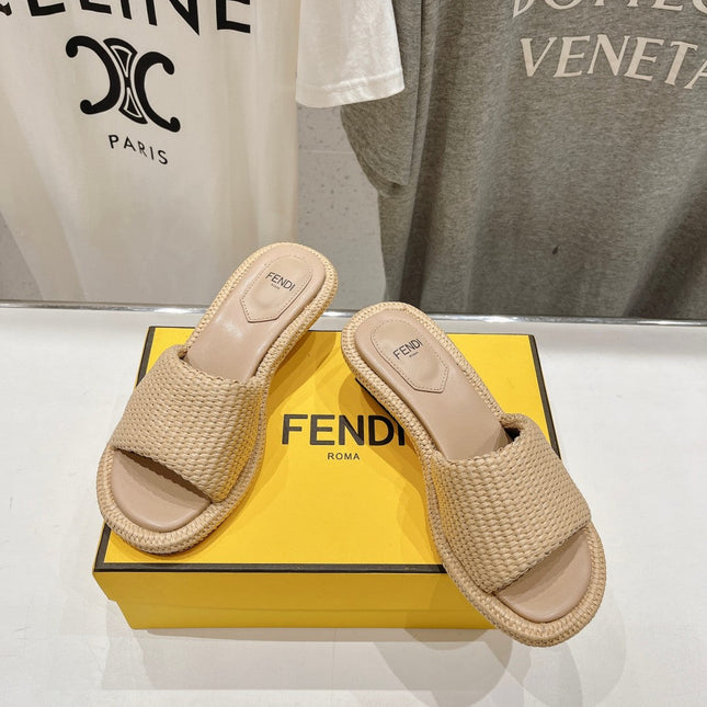 FENDI FFOLD MEDIUM-HEEL SANDALS 45 MM IN TUSCAN BEIGE COTTON FIBRE