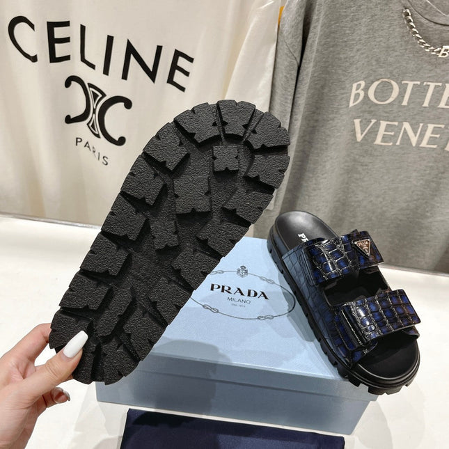 PRA CROCODILE LEATHER MOTIF SANDALS BLACK AND LAPIS CALFSKIN
