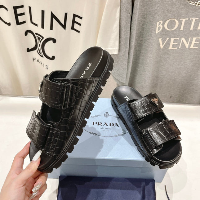 PRA CROCODILE LEATHER MOTIF SANDALS BLACK CALFSKIN