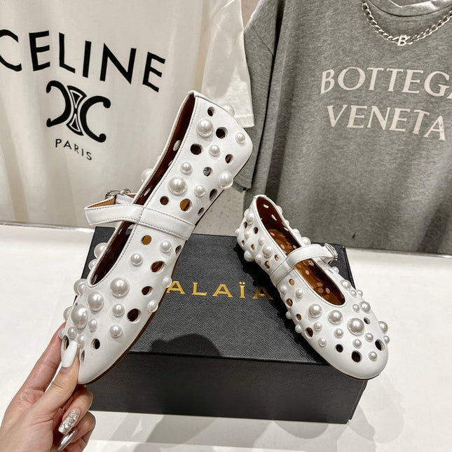 ALAIA PEARL MARY JANE SHOES WHITE LAMBSKIN