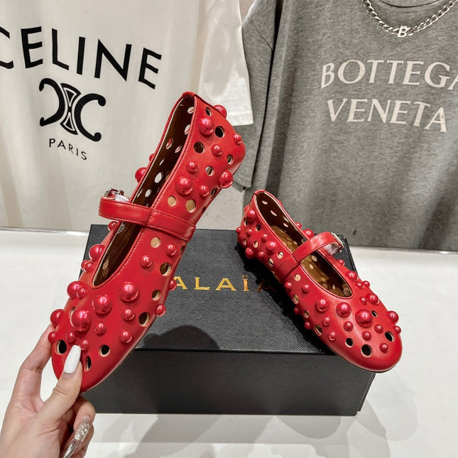 ALAIA PEARL MARY JANE SHOES IN ROSE RED LAMBSKIN