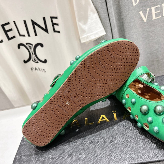 ALAIA PEARL MARY JANE SHOES IN EMERALD GREEN LAMBSKIN