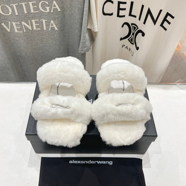 CHUNKY PLATFORM SLIPPER IN WHITE RABBIT FUR