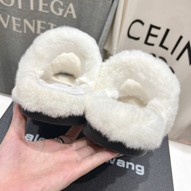 CHUNKY PLATFORM SLIPPER IN WHITE RABBIT FUR