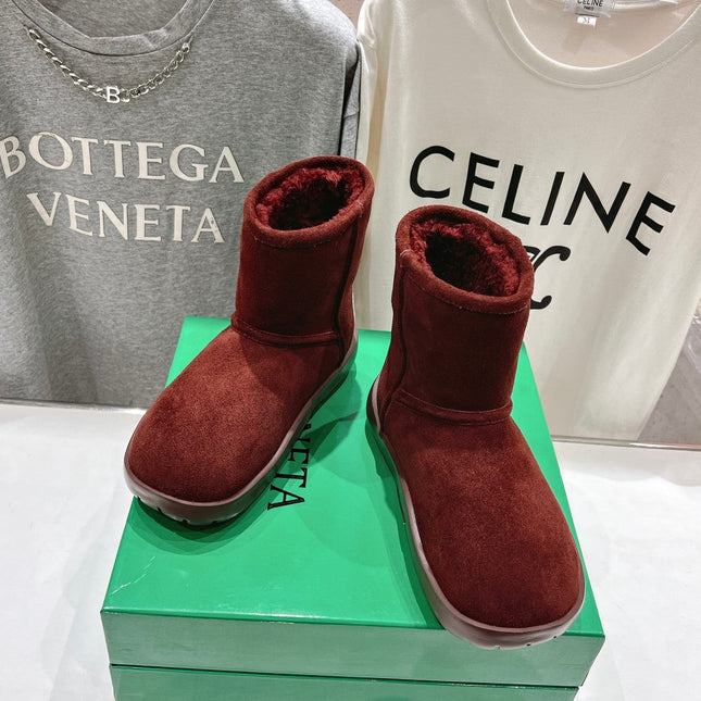 SNAP MINI ANKLE BOOTS IN JAM RED SUEDE AND SHEARLING LINING