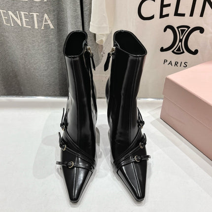 HIGH HEEL POINTED-TOE BOOTS IN BLACK SHINY LAMBSKIN