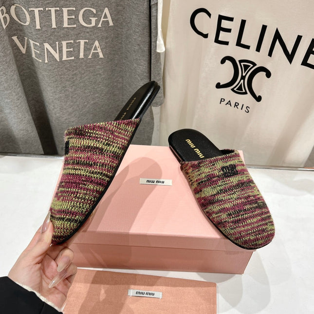 KNITTED MULES IN COLORFUL WOOL