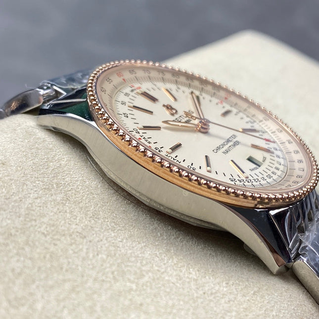 NAVITIMER AUTOMATIC 41 STEEL AND RED GOLD CASE WHITE DIAL