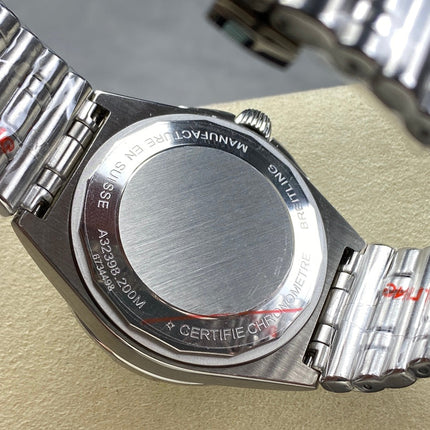 CHRONOMAT AUTOMATIC GMT 40 ALL STEEL OLIVE GREEN DIAL